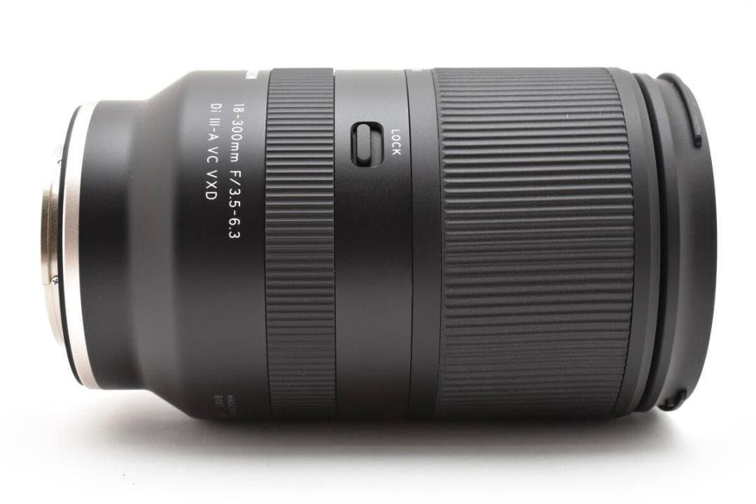 TAMRON 18-300mm F3.5-6.3 VC VXD ソニー E