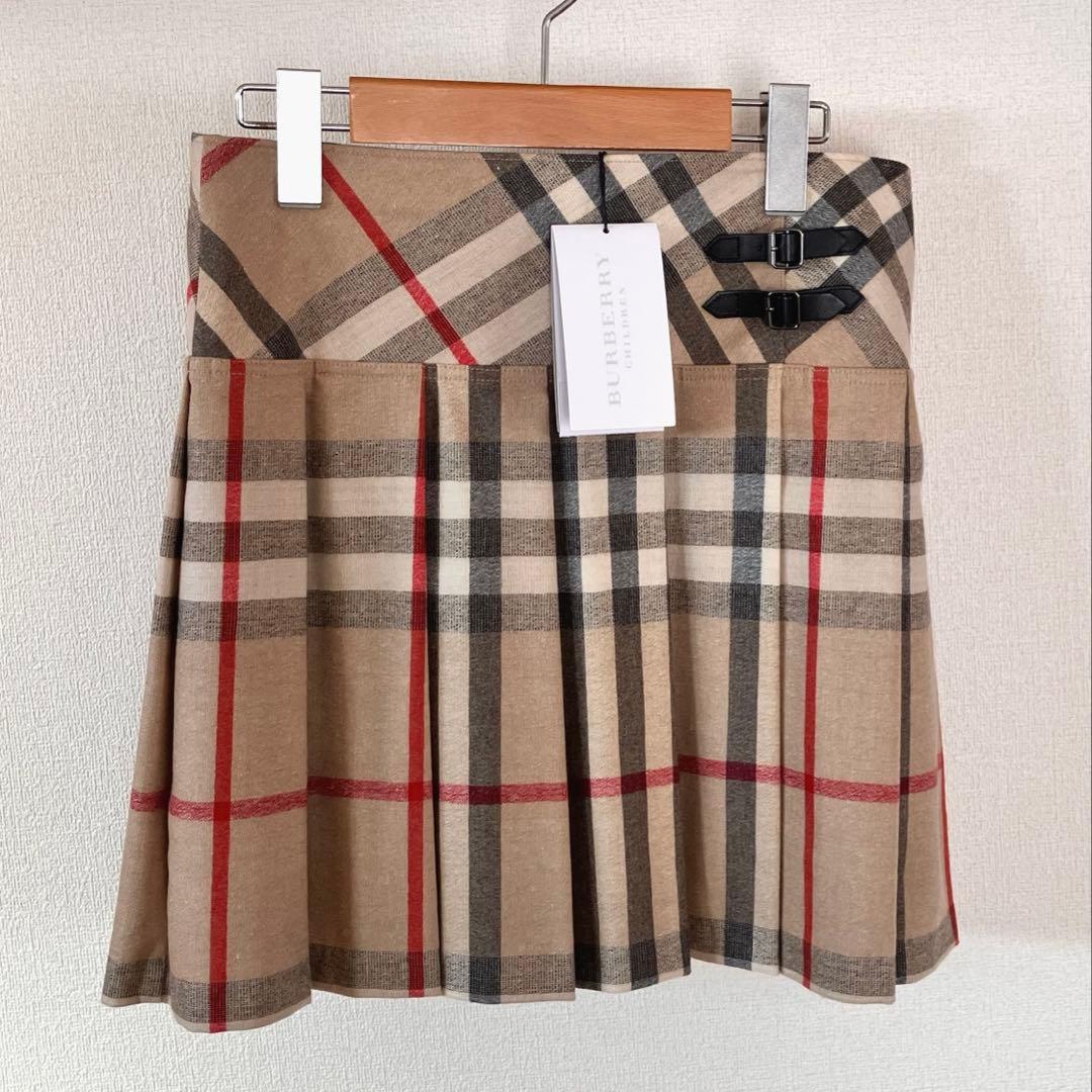 バーバリー　ミニスカート　12Y