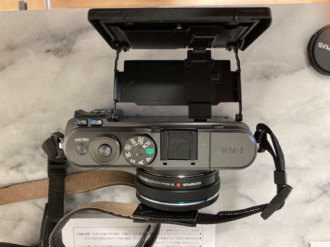 美品セットOLYMPUS オリンパス ミラーレス一眼カメラ PEN E-PL10