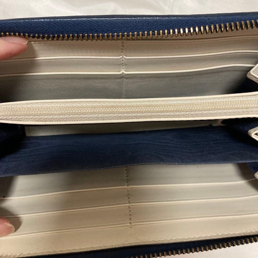 GUCCI レザー　グッチ　GGマーモント　ラウンドファスナー長財布　レザー