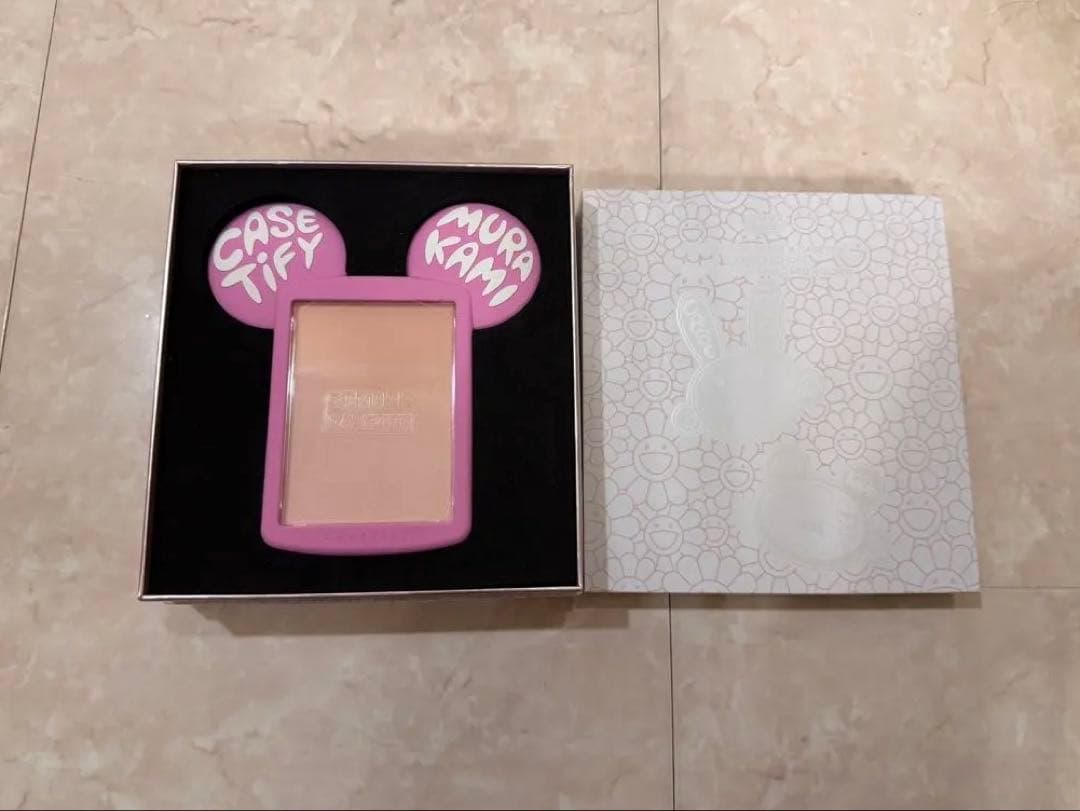 CASETiFY 村上隆　コラボカードケース