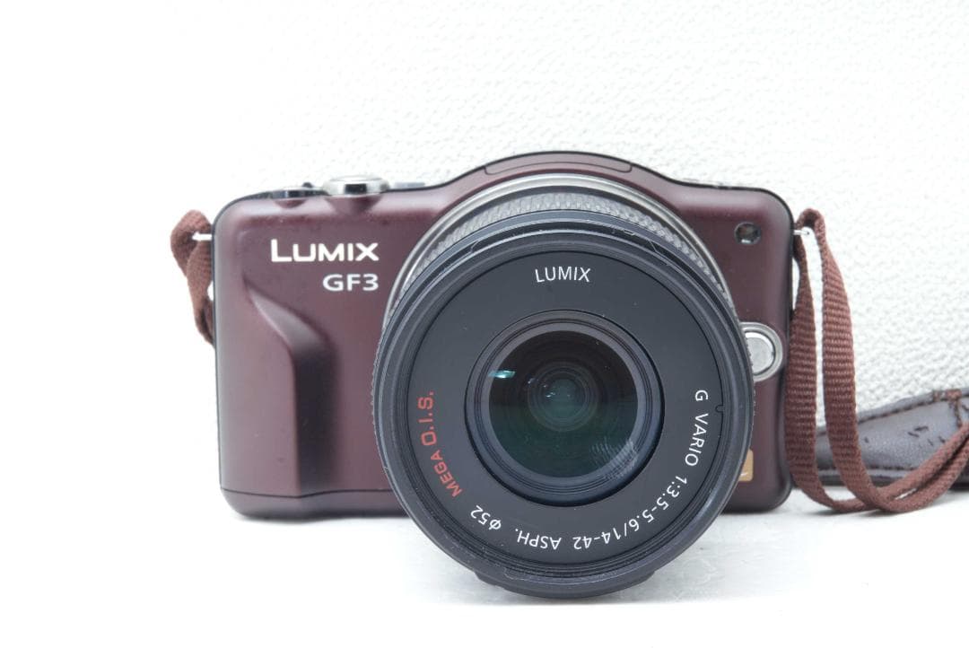 LUMIX ミラーレス一眼カメラ　DMC-GF3 電動ズームレンズキット