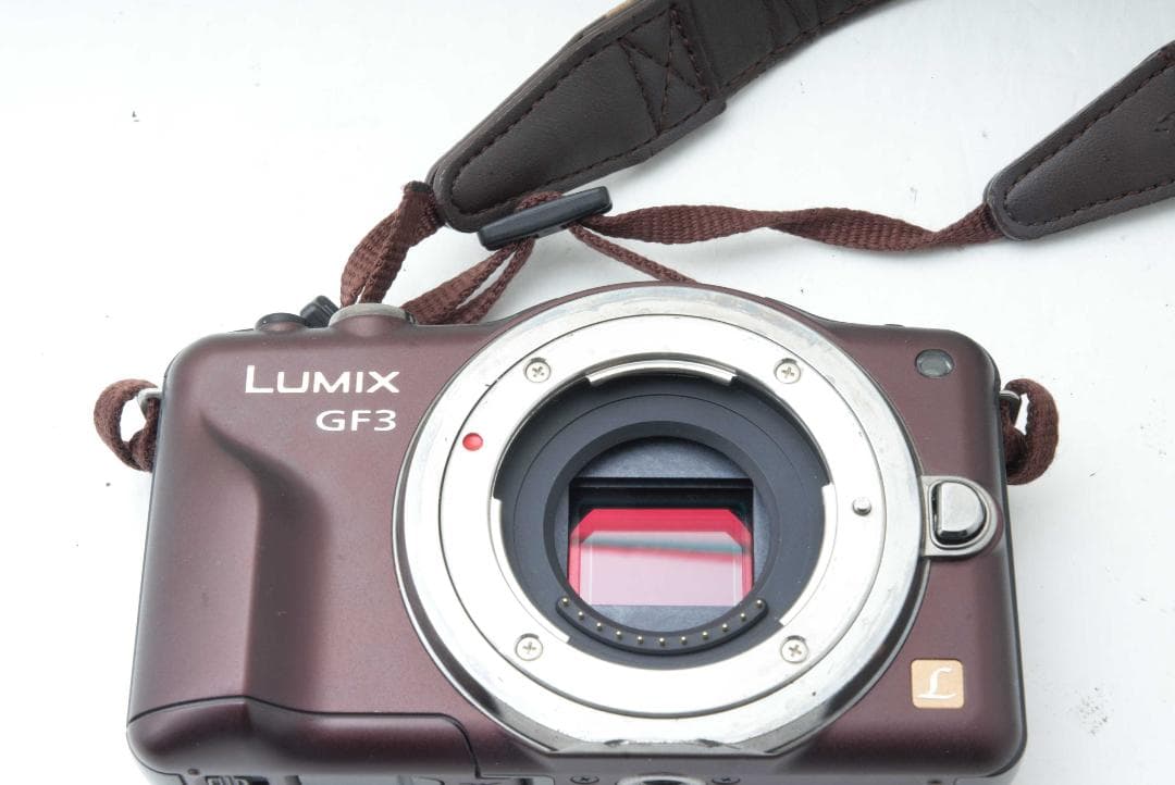 LUMIX ミラーレス一眼カメラ　DMC-GF3 電動ズームレンズキット