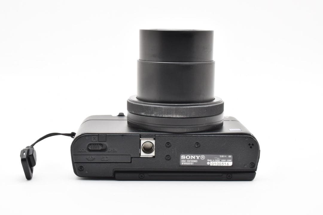 ソニー　SONY DSC-RX100M3