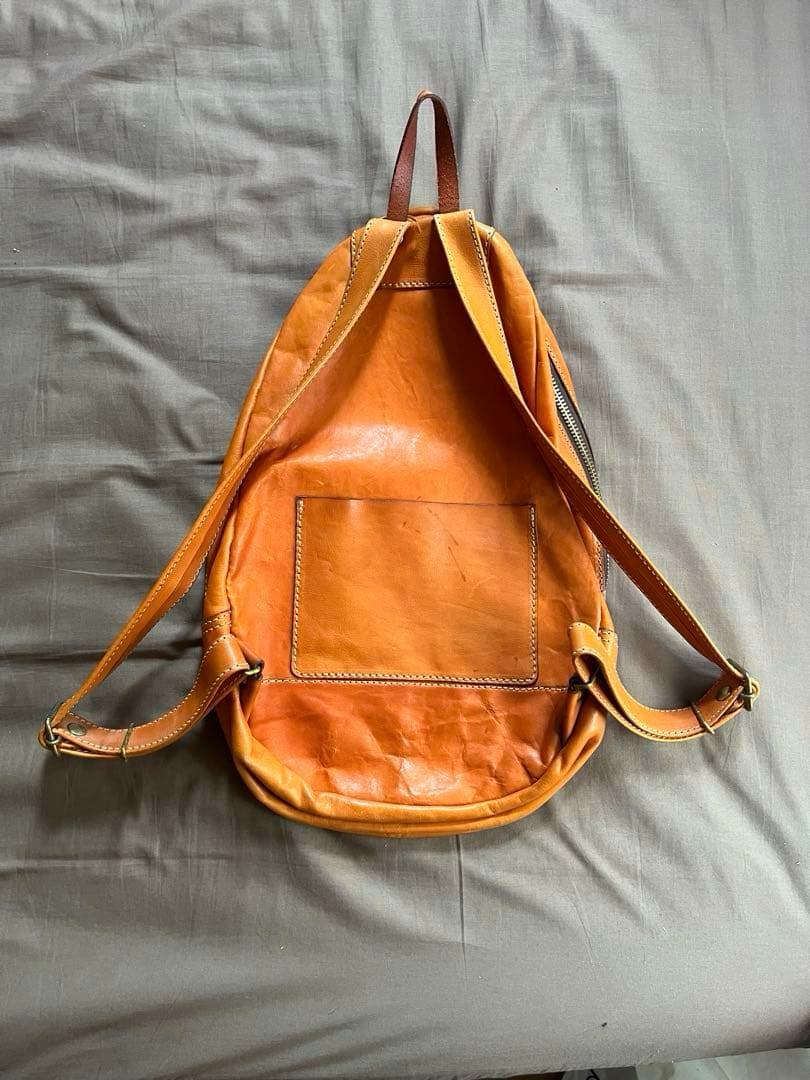 herz リュック ファスナー キャメル