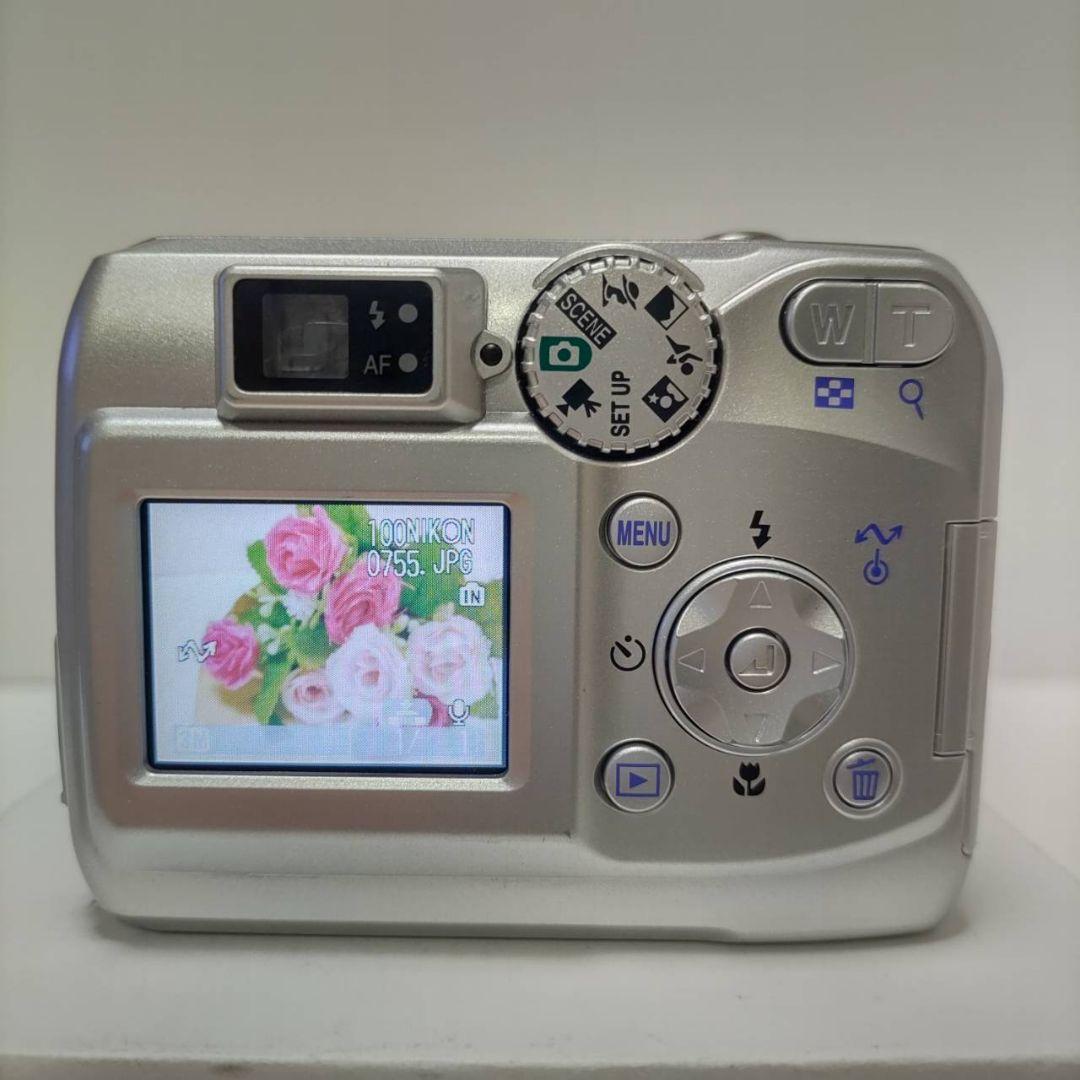 動作確認済み ニコン COOLPIX 3200 オールドコンデジ デジカメ