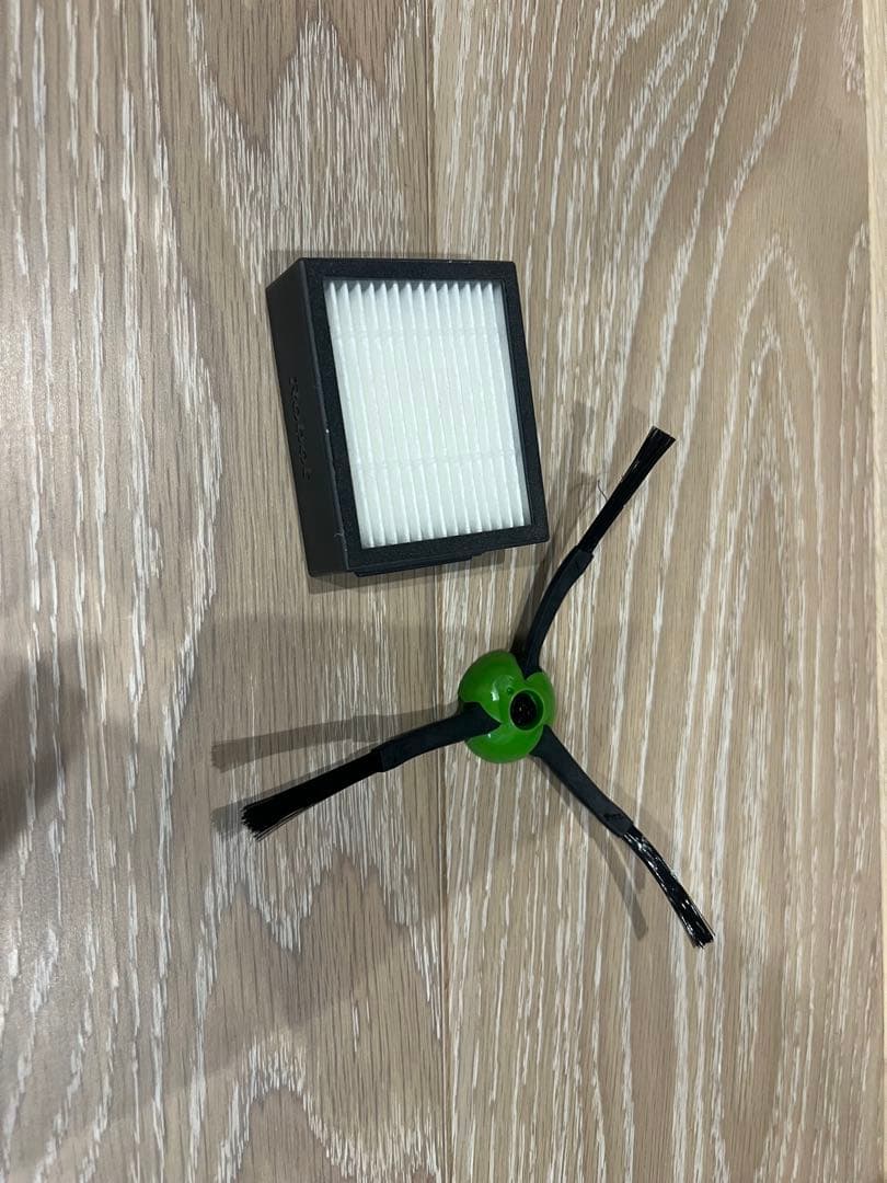 ロボット掃除機 iRobot ルンバj7+