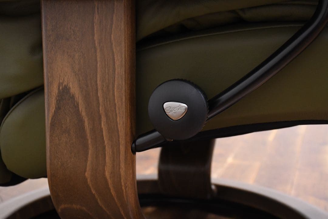 EIK32 短期展示品 2024年製 エコーネス ストレスレスチェア レノ Ｍ