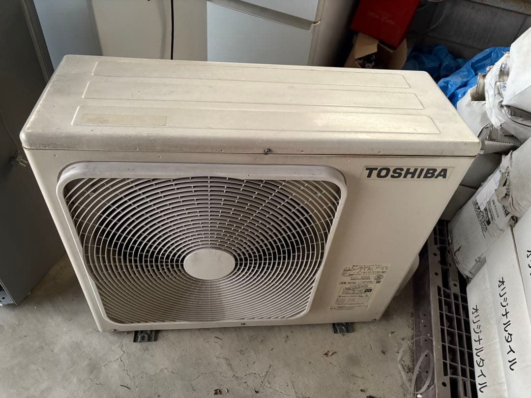 TOSHIBA 3馬力 壁掛け