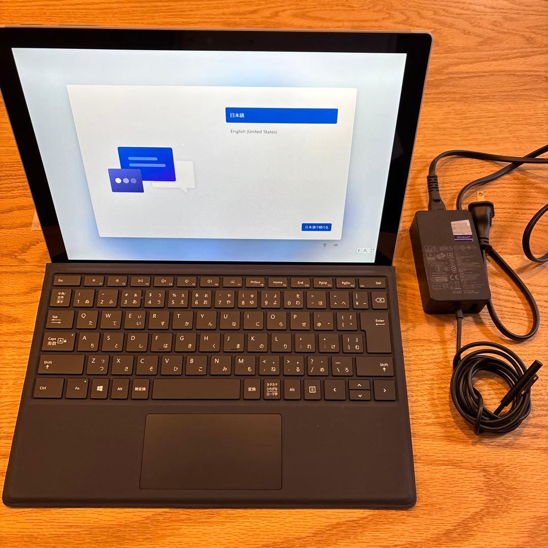 【週末値下げ】Microsoft Surface Pro 7 256GB 8GB