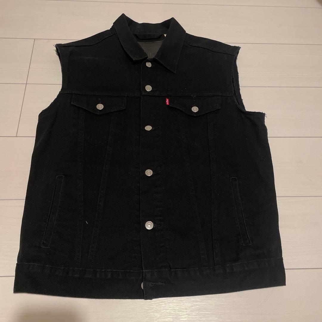 リーバイス　ブラックデニムベスト　tattoo studio yamada L