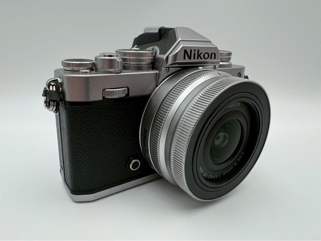 ☆美品【NIKON】Zfc + NIKKOR Z 16-50mm ニコン