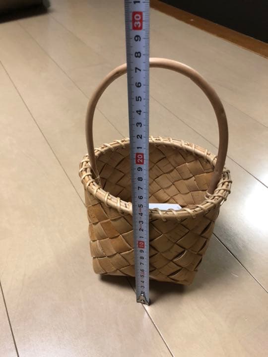 ビヨルク　Bjork ハンドル付白樺の根かがりバスケット