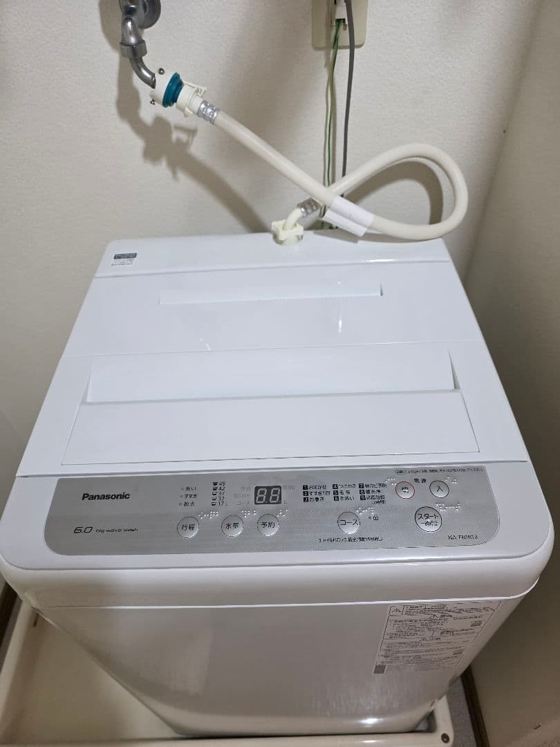 Panasonic 6kg 洗濯機 NA-F60B13　パナソニック