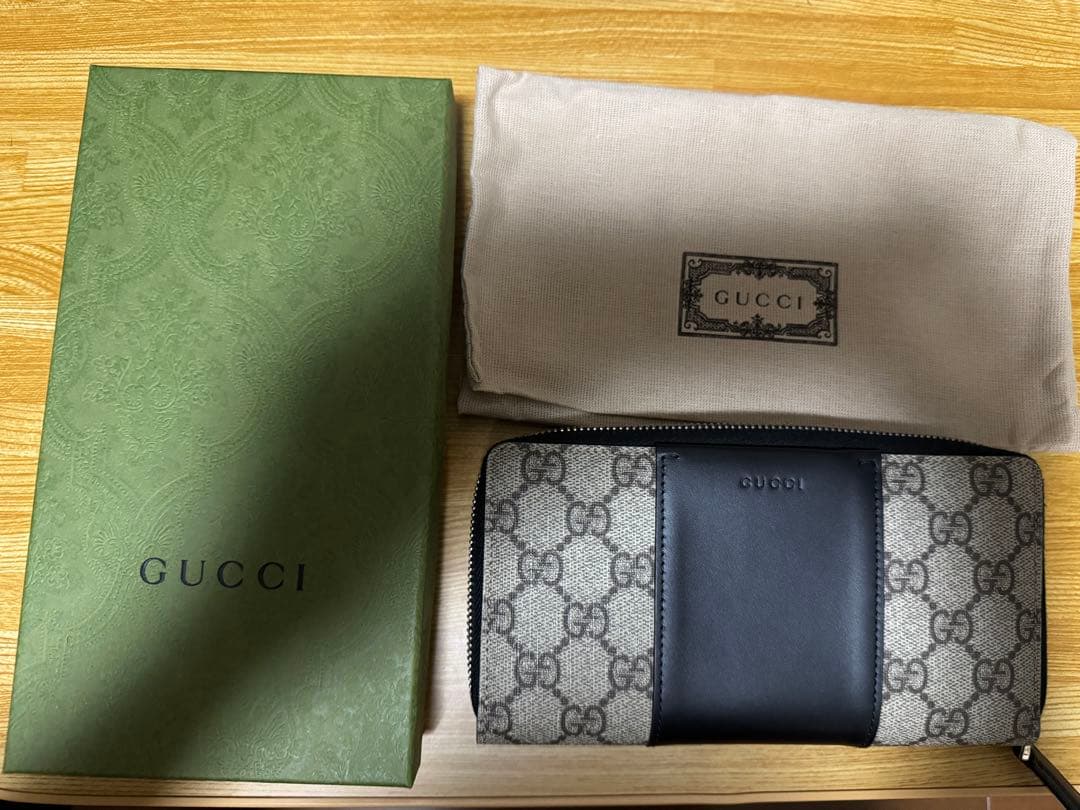 GUCCI GGキャンバス レザー 長財布