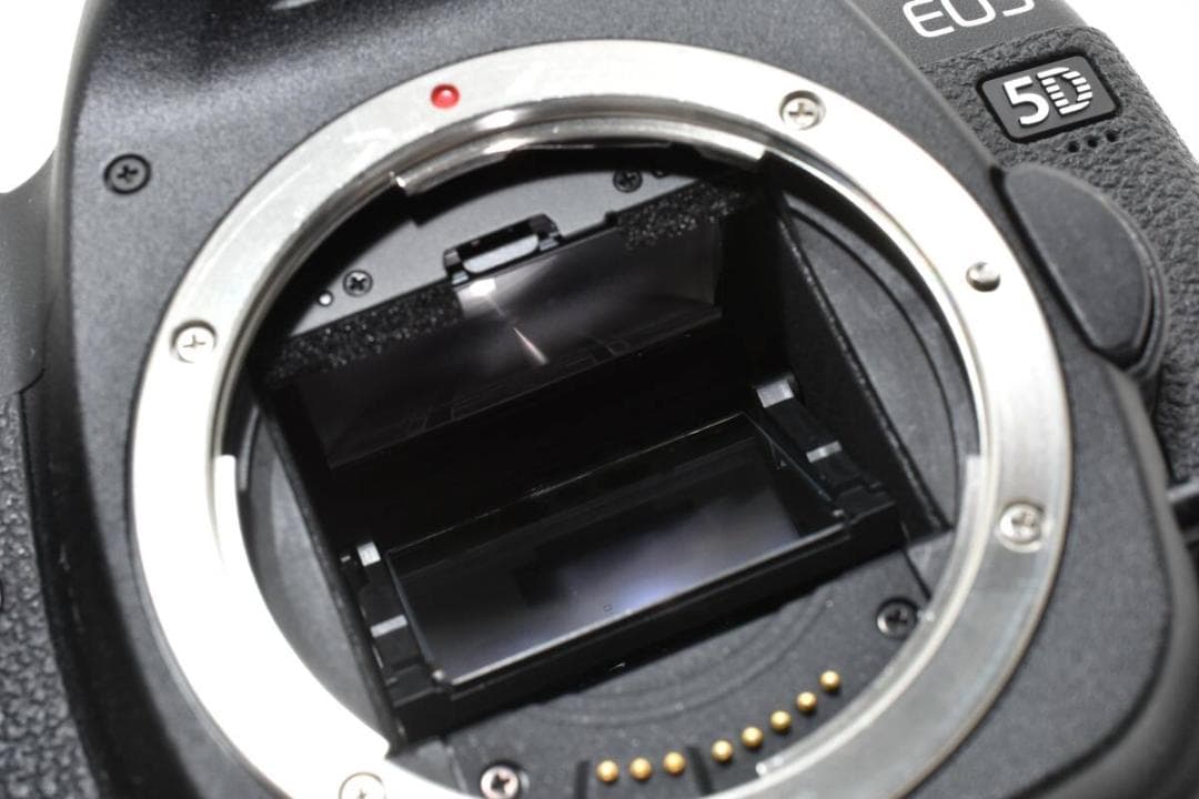 ★S数1471回・極上品★ Canon EOS 5D Mark II ボディ