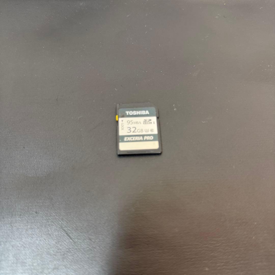 【極美品✨】Canon IXY 600F コンパクトデジタルカメラ 動作確認済み