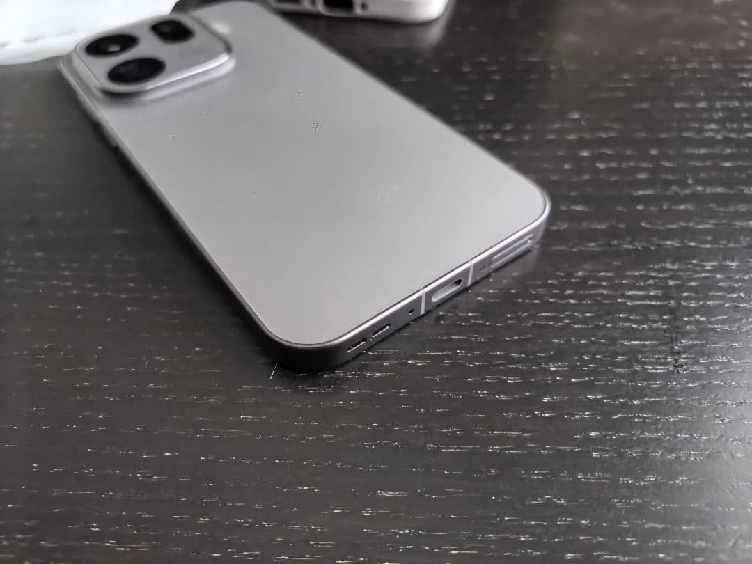 Oppo Find X9 Pro 中国版 12GB/512GB チタン色