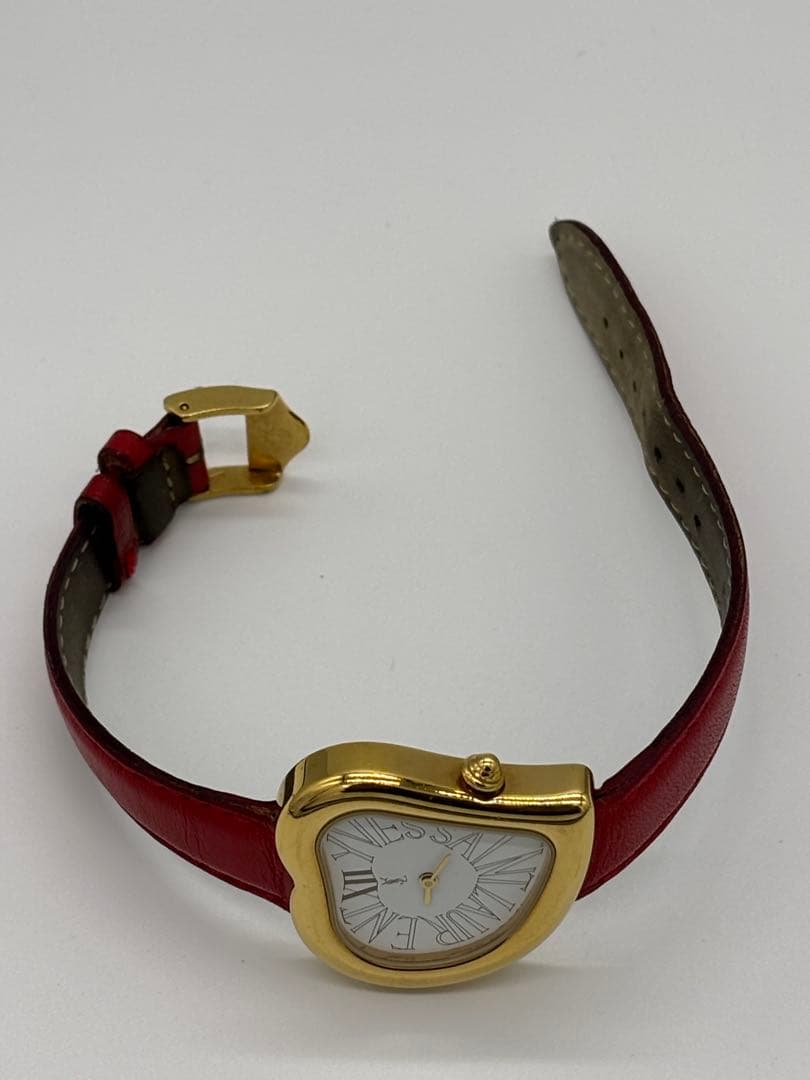 【美品】イヴサンローラン ハートウォッチ クォーツ【05F】純正ベルト【稼働品】