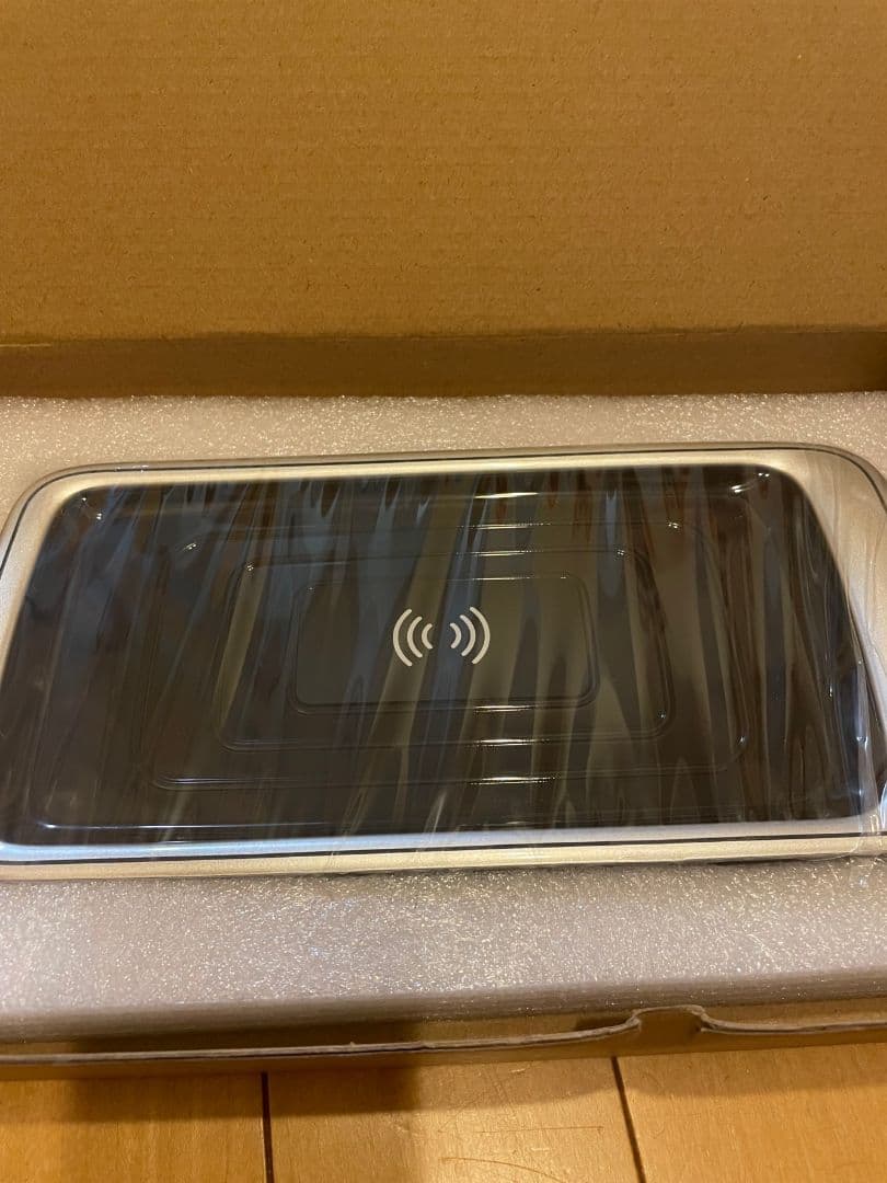 w447 RHD BR447 プラチナスウィート　後席置くだけ充電器キット　左右