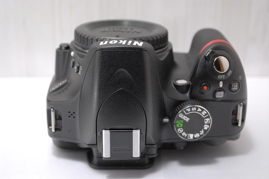 ✨元箱付き✨Nikon D3200 レンズキット 初心者 スマホ転送 一眼レフ