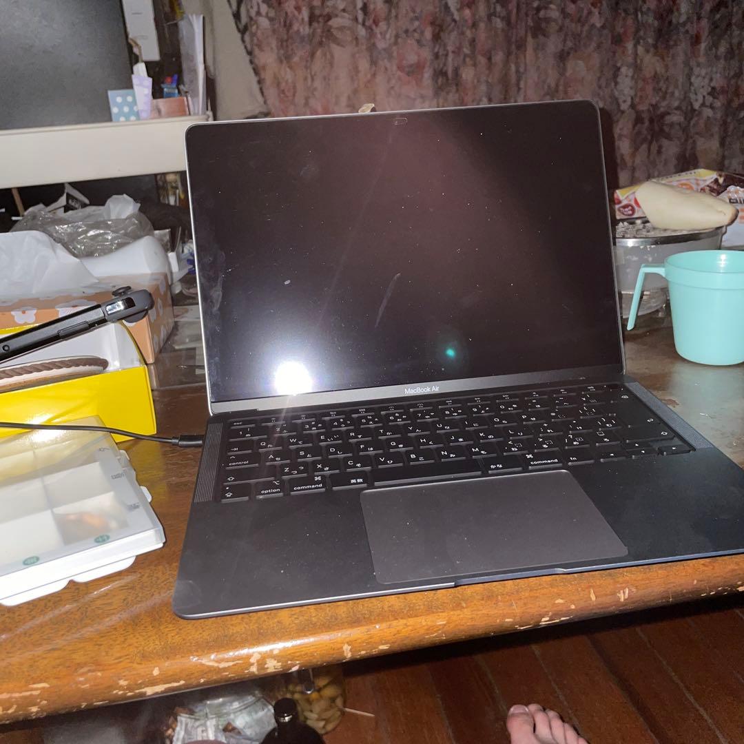 Apple MacBook Air (13インチ8GB256GBスペースグレイ)