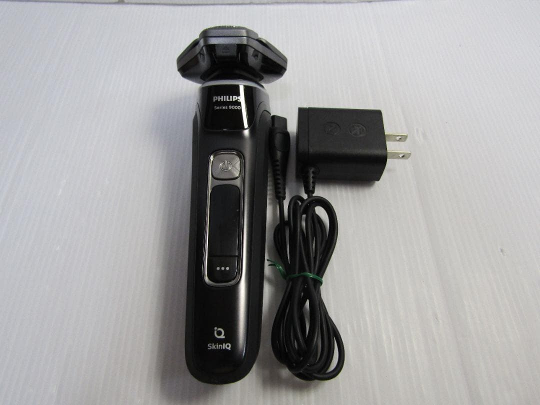 A2673 PHILIPS S9986 シェーバー 2023年