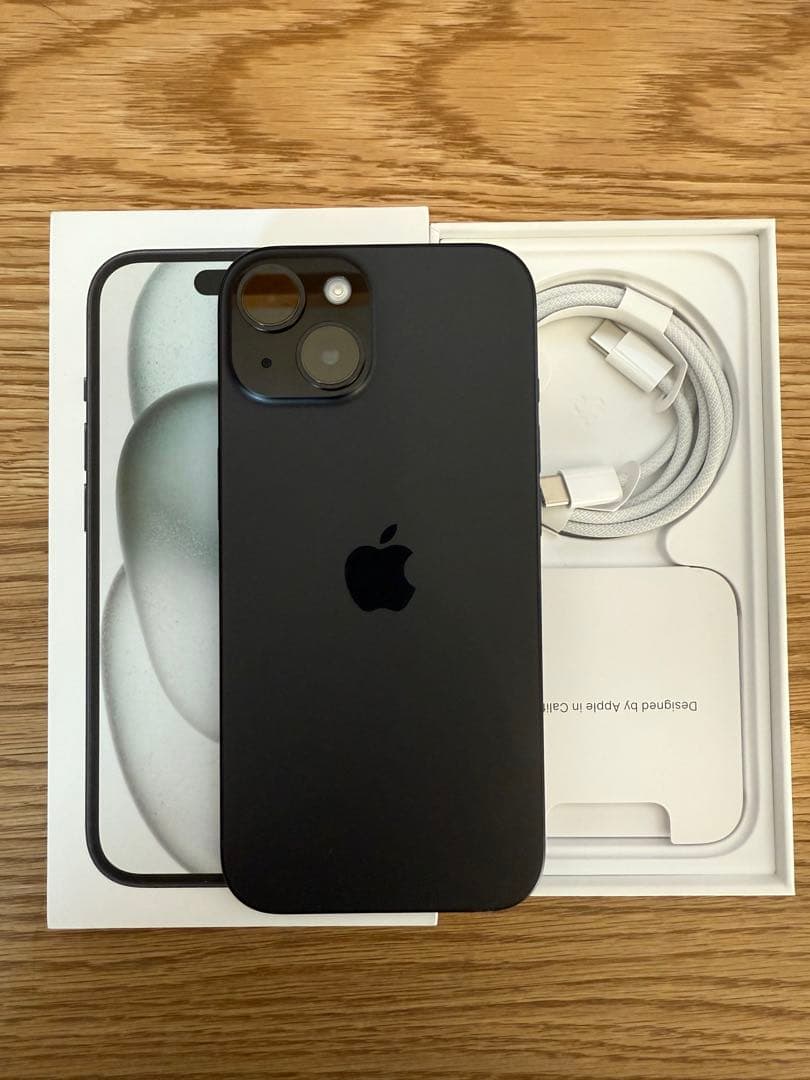 iPhone 15 128GB ブラック