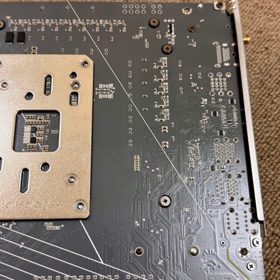 GIGABYTE B650 AORUS ELITE AX ICE マザーボード