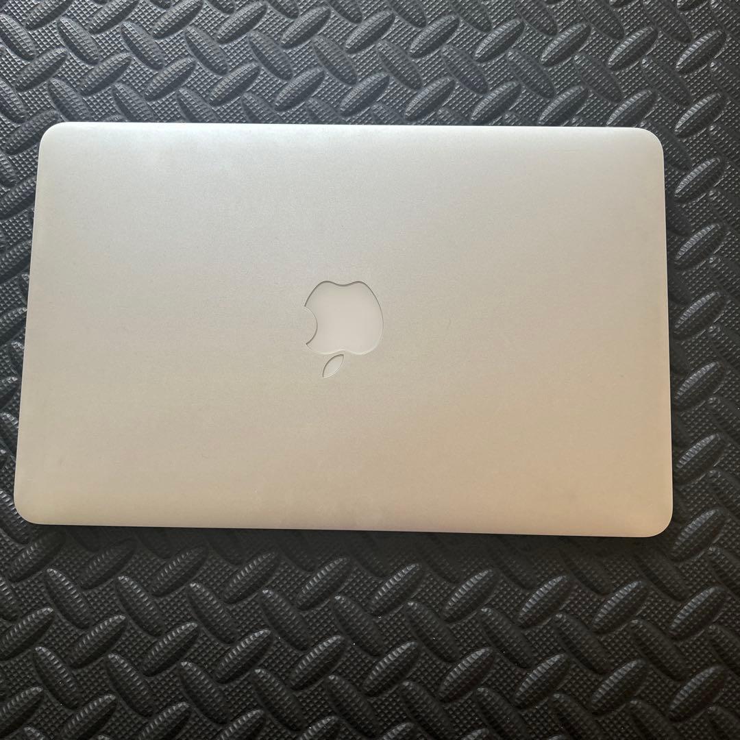 MacBook Air 11インチ（2015年モデル）