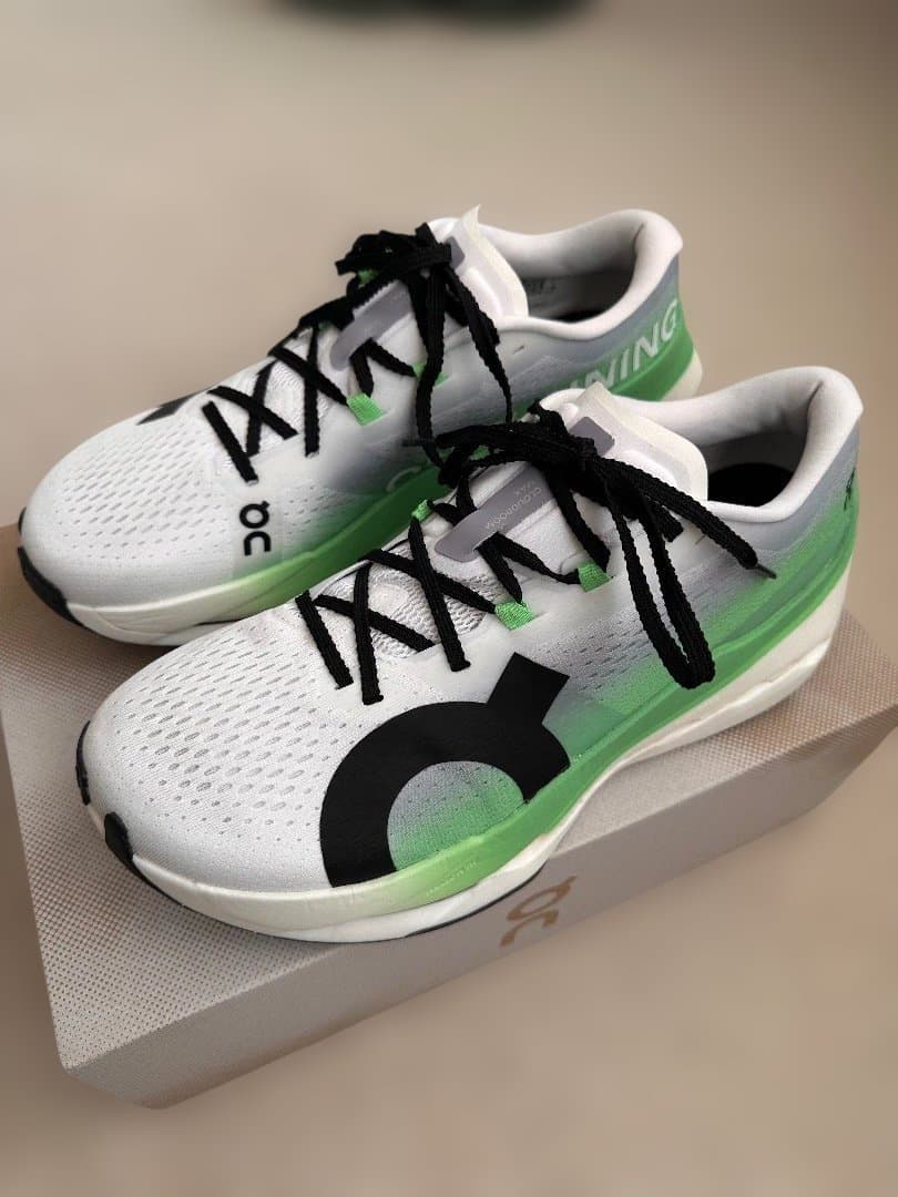 on Cloudboom Max メンズ 28センチ