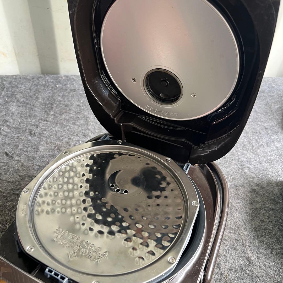 JH15激安早い者勝ち✨ 象印　NW-VH10　IH炊飯ジャー極め炊き5.5合