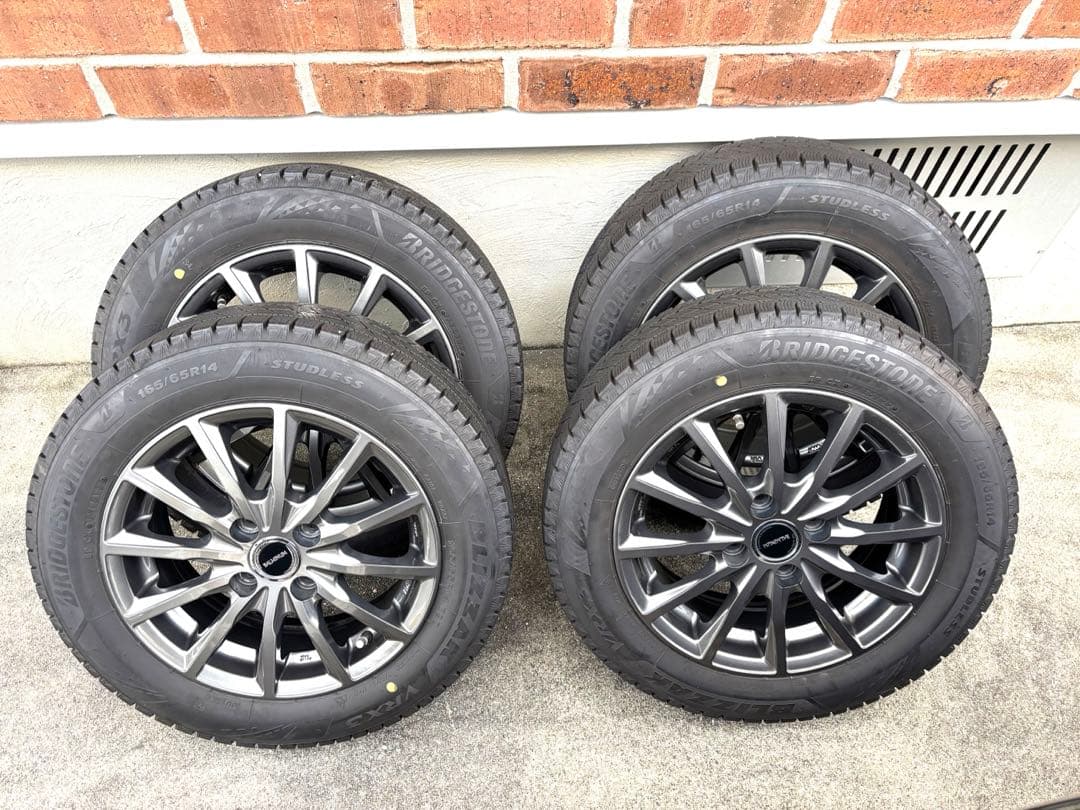 evian165/65/14 ブリヂストン　ブリザックVRX3スタッドレス