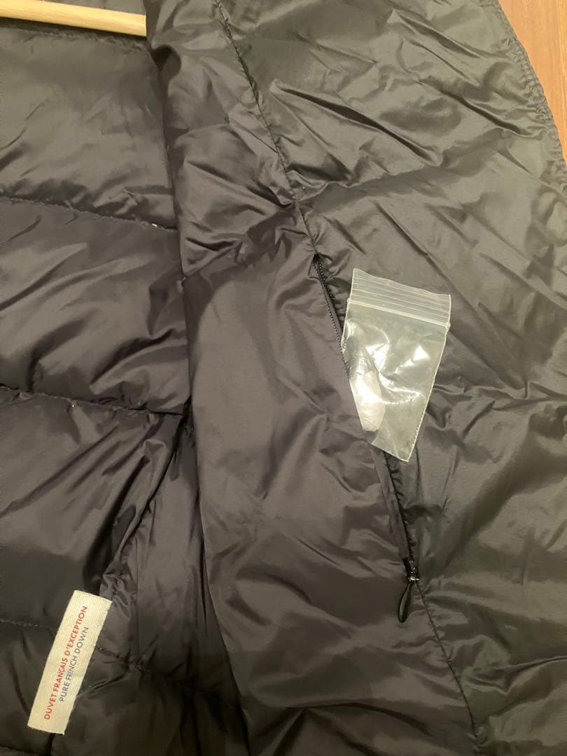 【美品】PYRENEX ブラック ダウンジャケット　カンヌ　JP38 ノーカラー