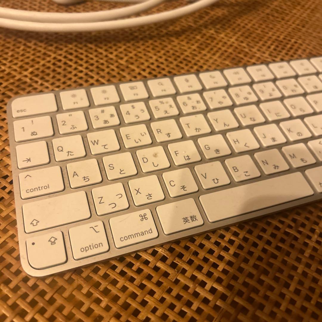 Apple iMac ホワイト + ワイヤレスキーボード・マウス