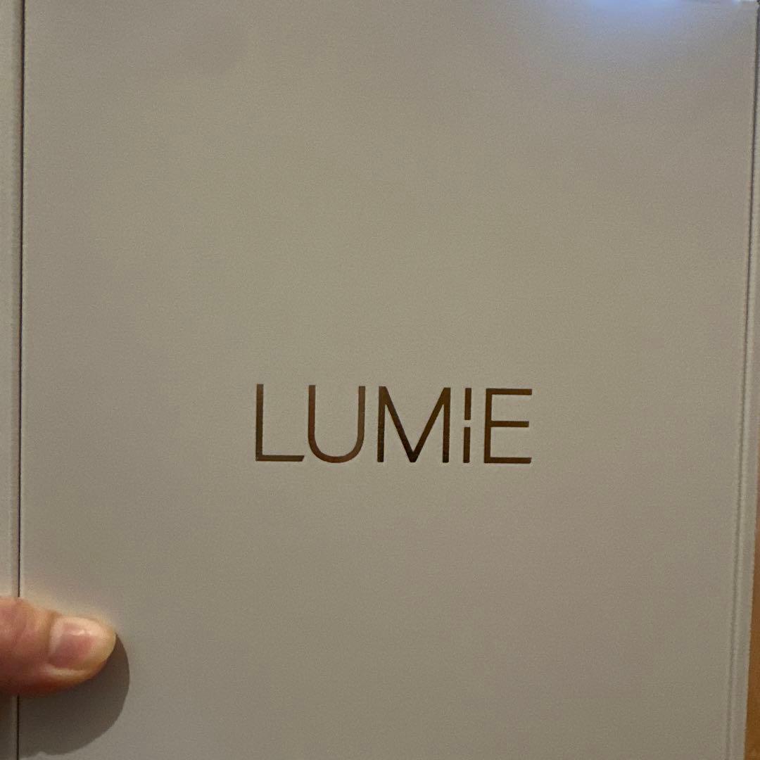 LUMIE 美顔器 本体・アタッチメント付き