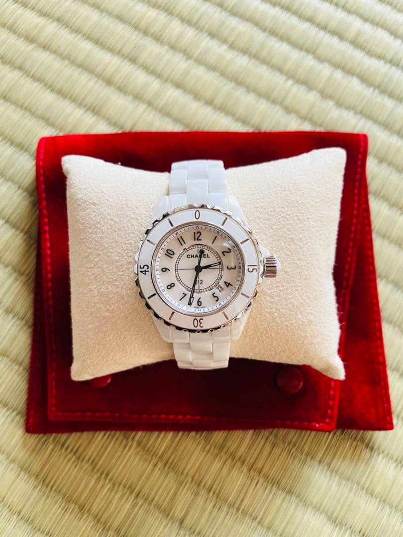 極美品☆CHANEL☆シャネル☆J12☆ホワイトセラミック☆H0968☆保証あり