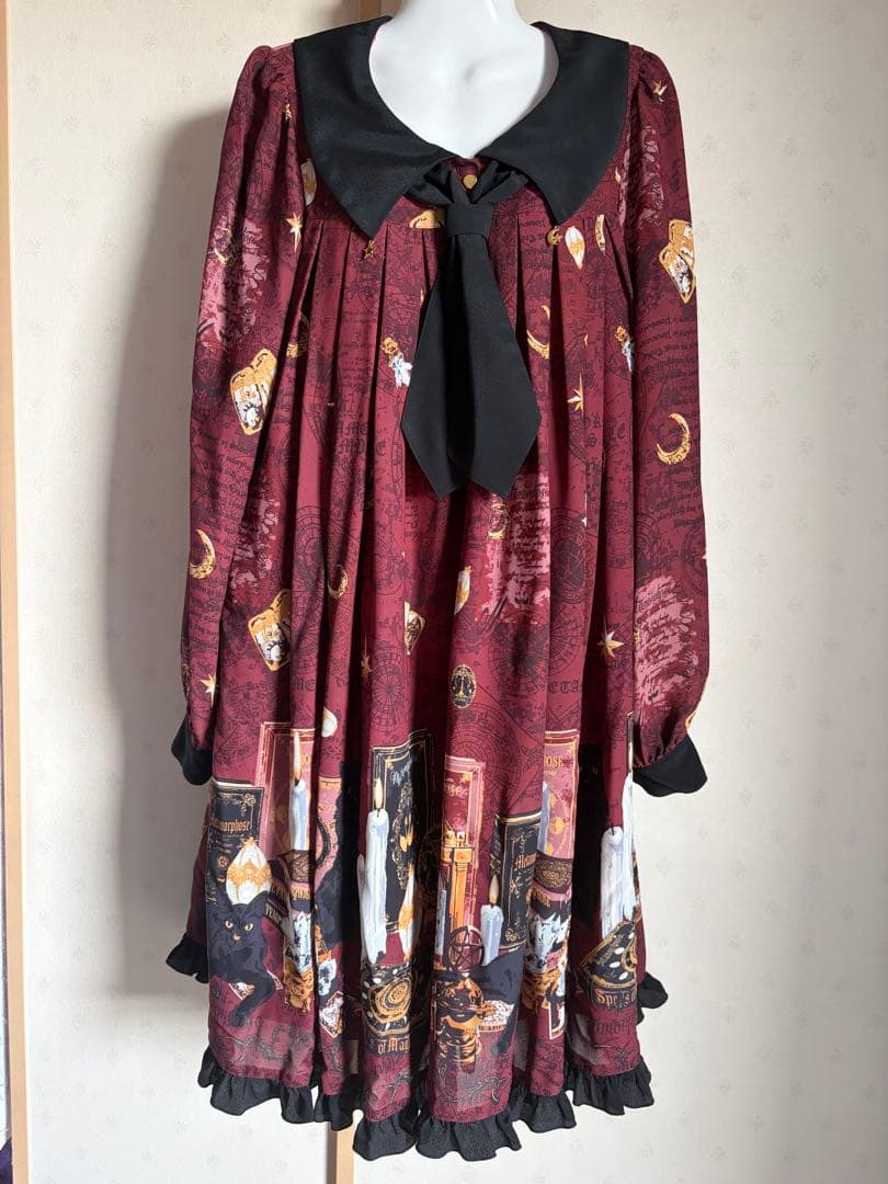 メタモルフォーゼ 黒猫Aラインワンピ