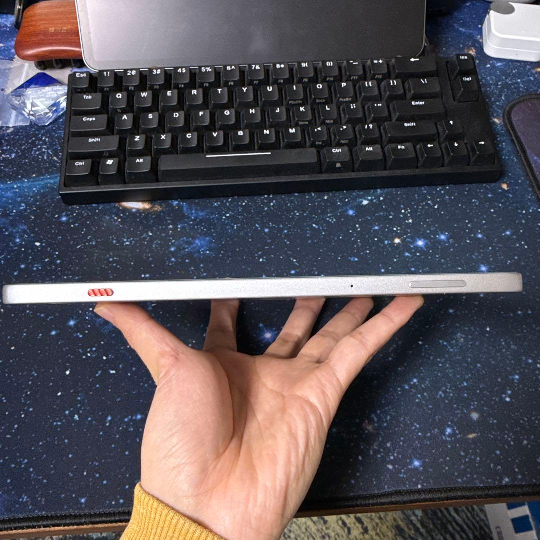 REDMAGIC Astra 12GB 256GB シルバー ほぼ未使用