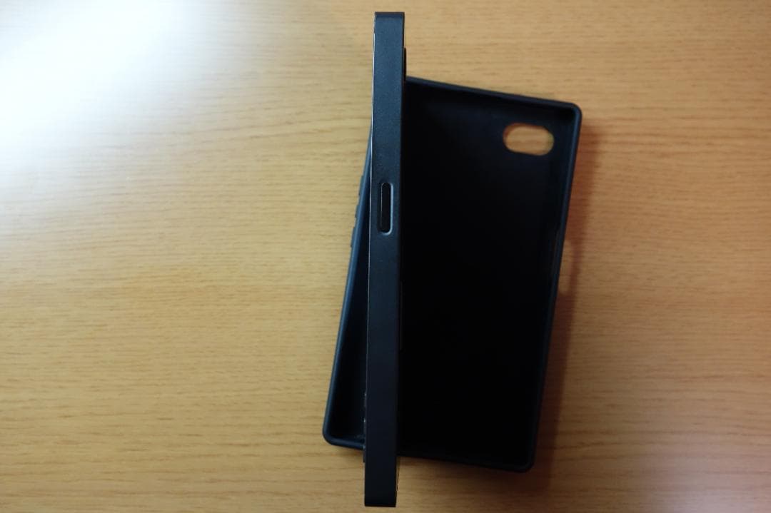 Minimal Phone Onyx 6GB / 128GB 純正ケース付