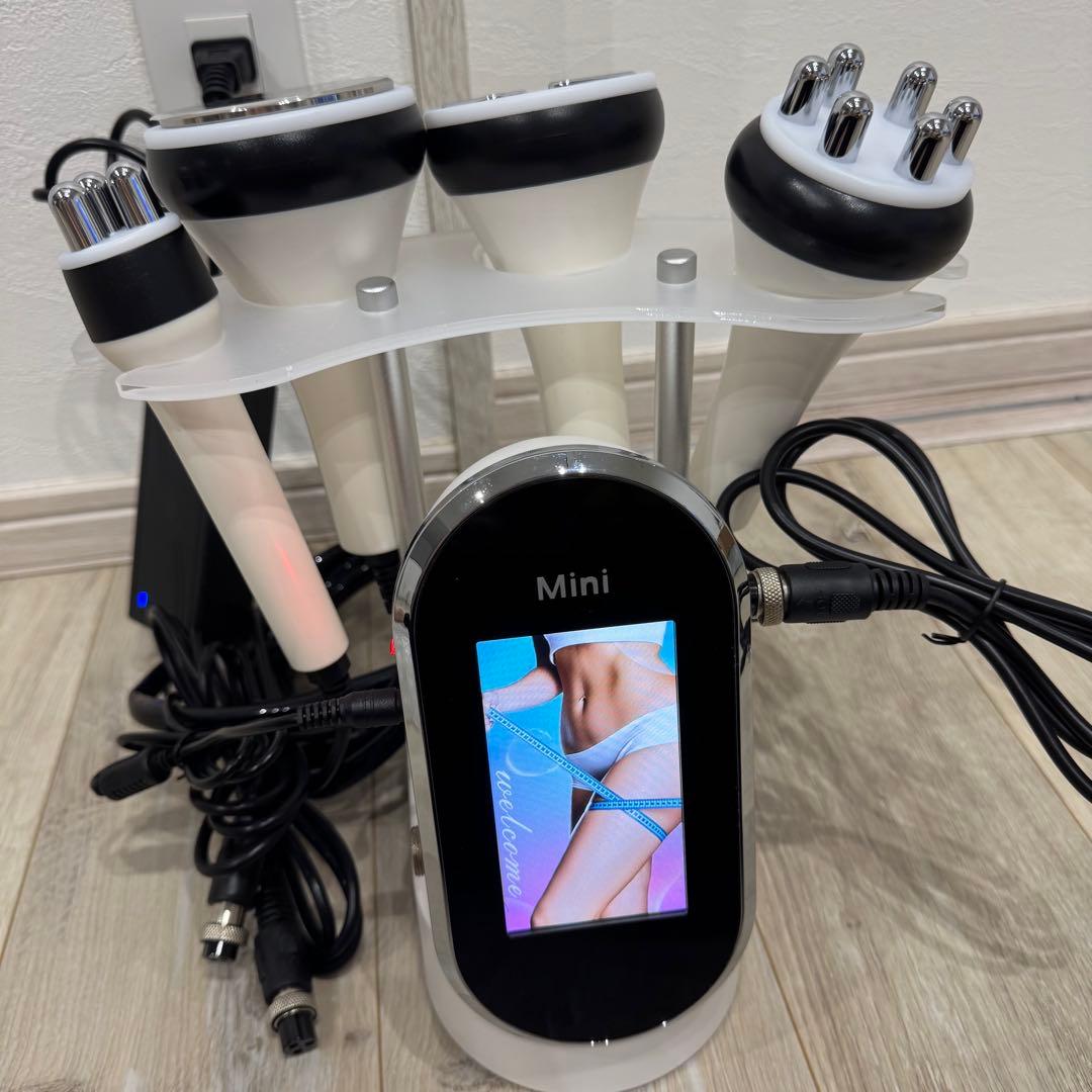 【新品】4in1業務用　40Khzキャビテーション　ラジオ波エステ 日本語対応