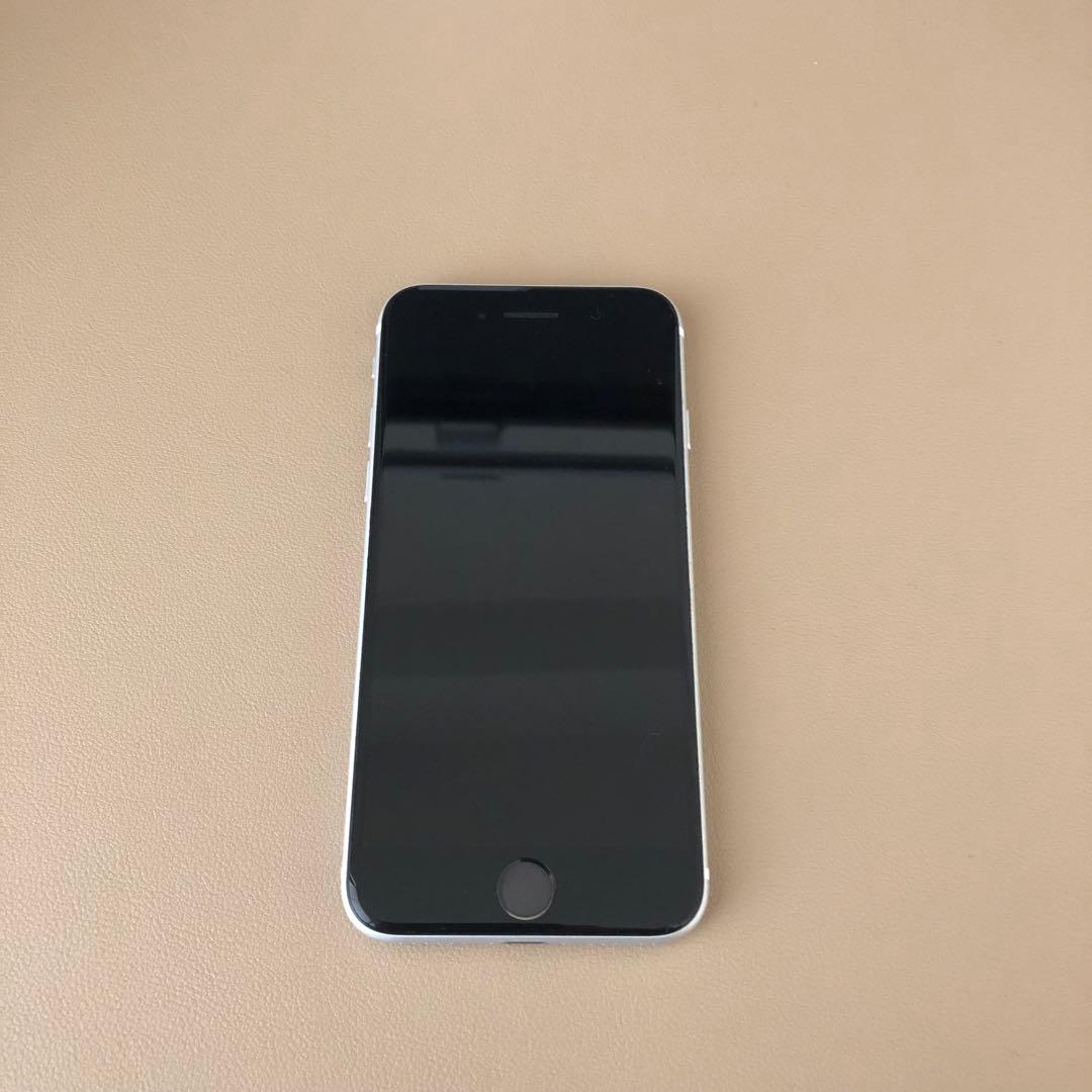 Apple iPhone SE (第2世代) 64GB ホワイト SIMフリー