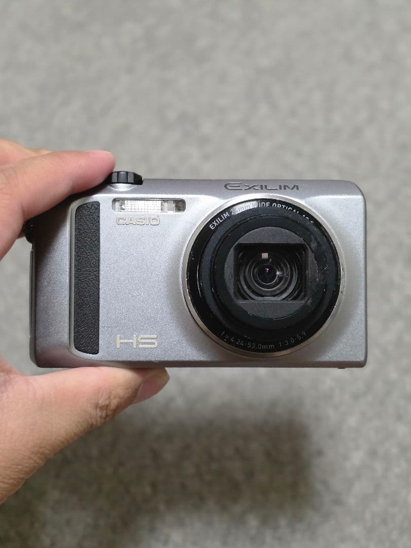 CASIO EXILIM EX-ZR400コンパクトデジタルカメラ