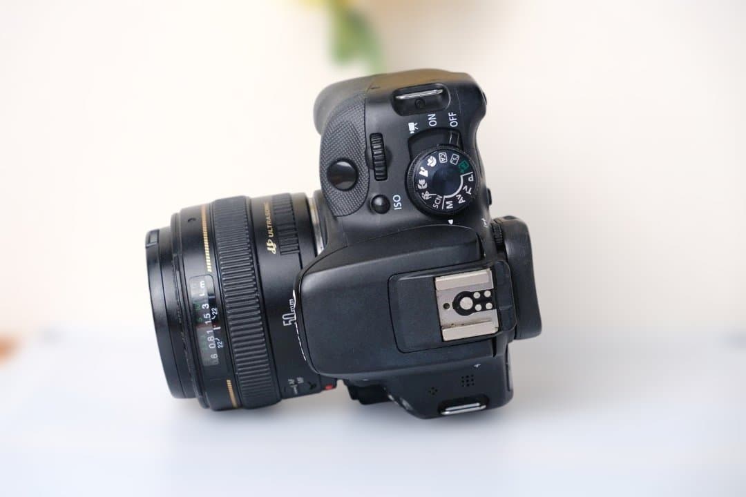 デジタルカメラ Canon kiss x7 len ef 50f1.4