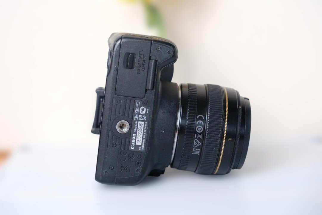 デジタルカメラ Canon kiss x7 len ef 50f1.4