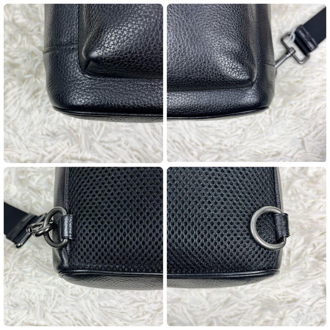 【美品】希少 コーチ ボディバッグ ショルダーバッグ 黒 レザー シボ革