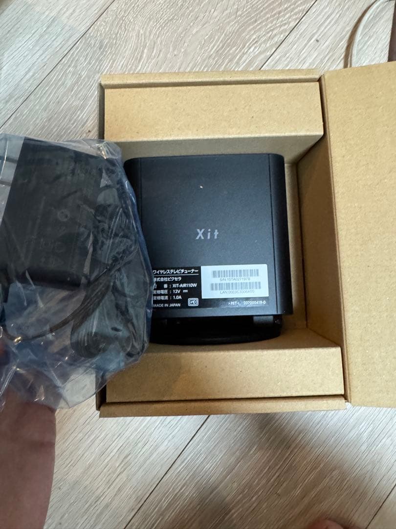 PIXELA Xit AirBox ワイヤレステレビチューナー　BCASカード付