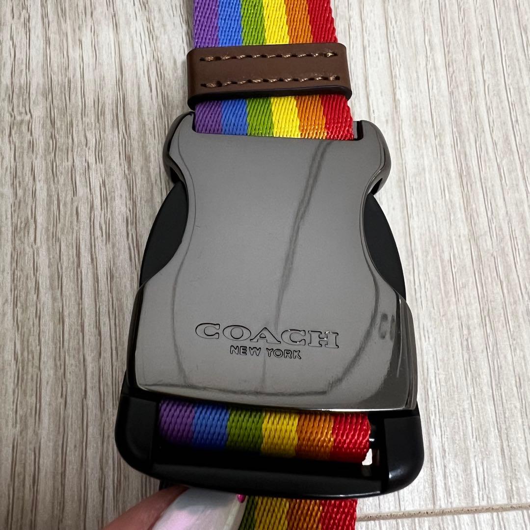 新品未使用品　コーチ　ボディバッグ