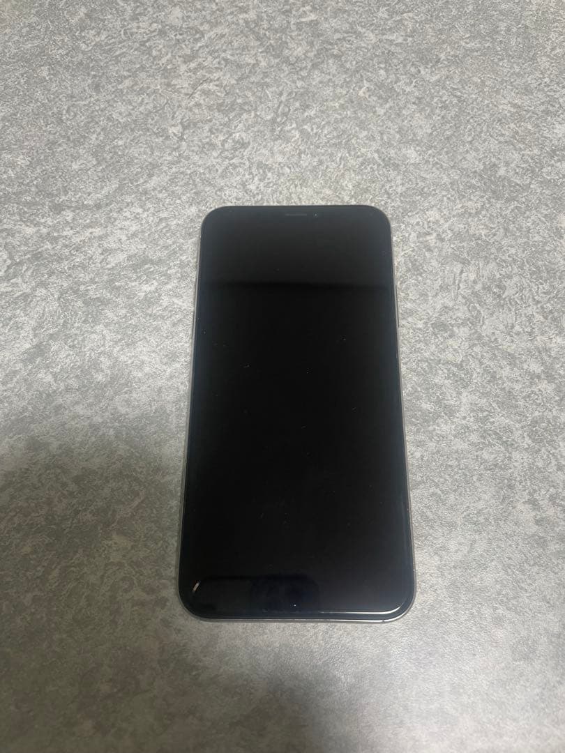 iPhone X シルバー　64GB