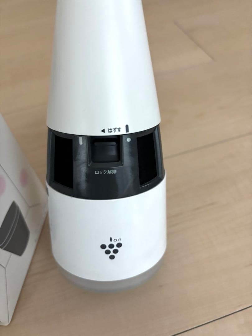 SHARP プラズマクラスターイオン発生機 箱、説明書付き。